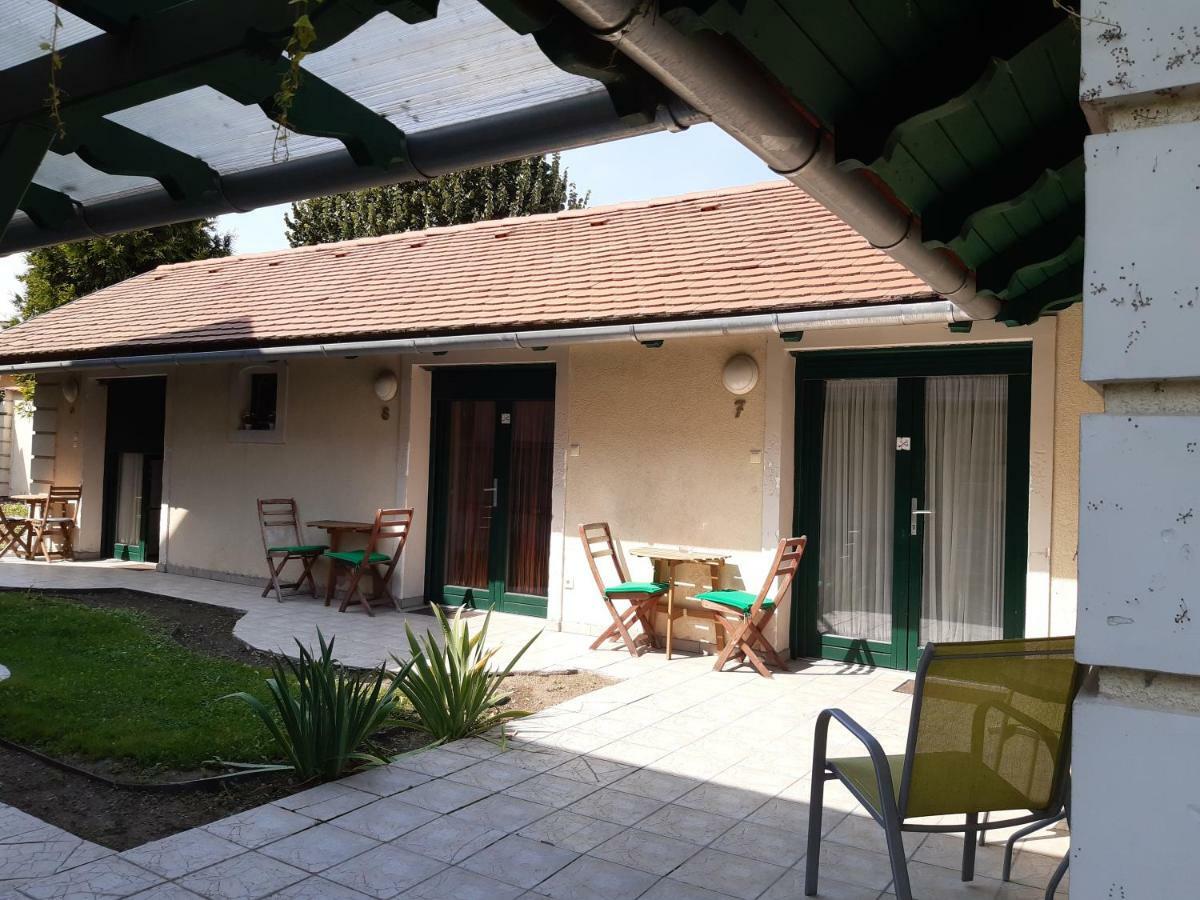 Szalay Villa 维斯普雷姆 外观 照片
